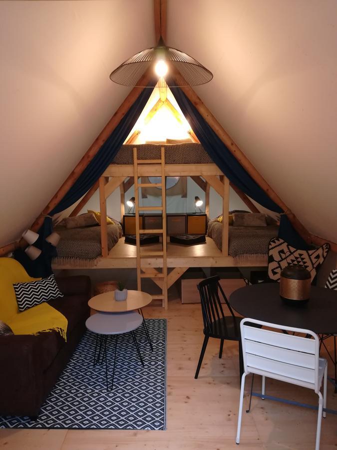 Camping Du Port De Plaisance بيرون المظهر الخارجي الصورة